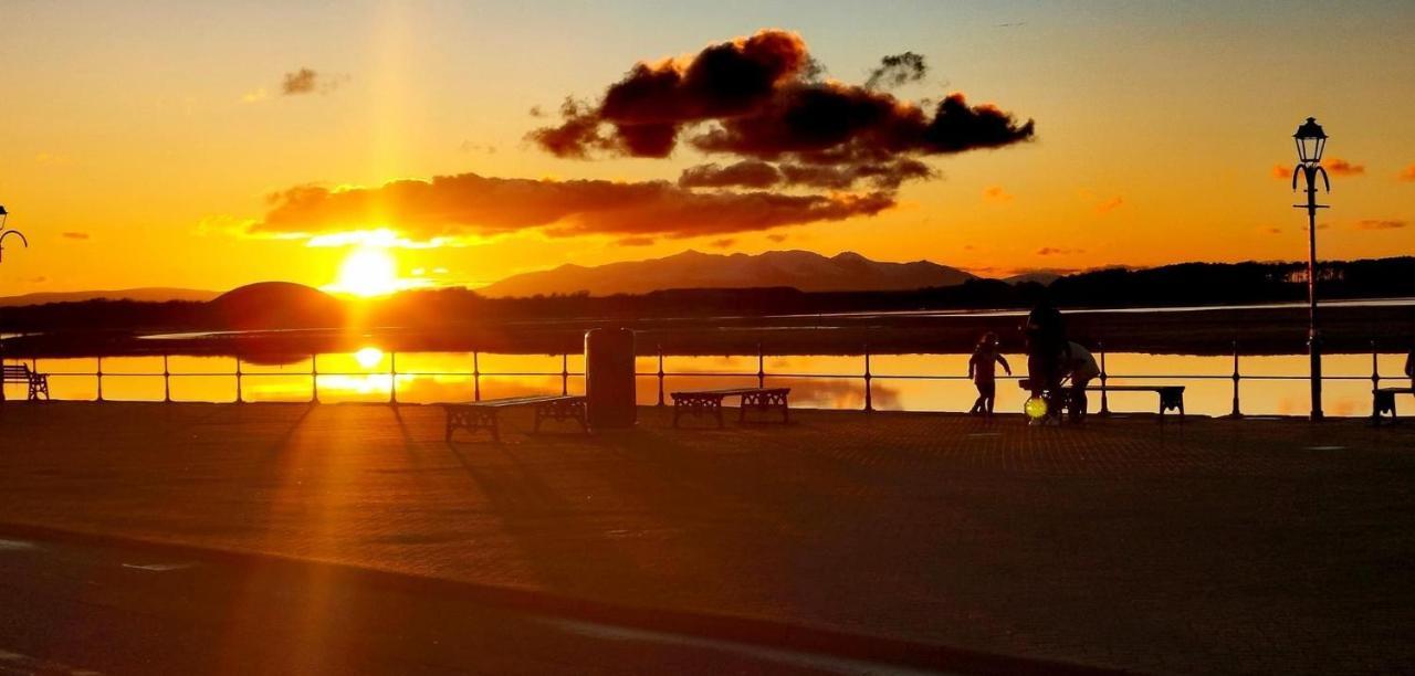 Marina Studio เออร์วิน ภายนอก รูปภาพ